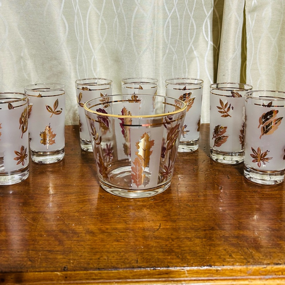 Vintage Libby Glassware & Ice Bucket Set with 22kt Gold Accents 7 Glasses